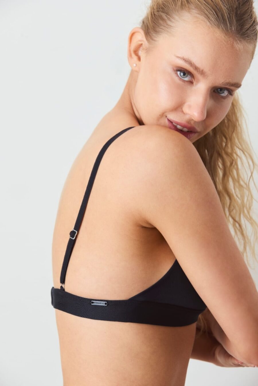BRIGITTE 1708 - Imagen 3
